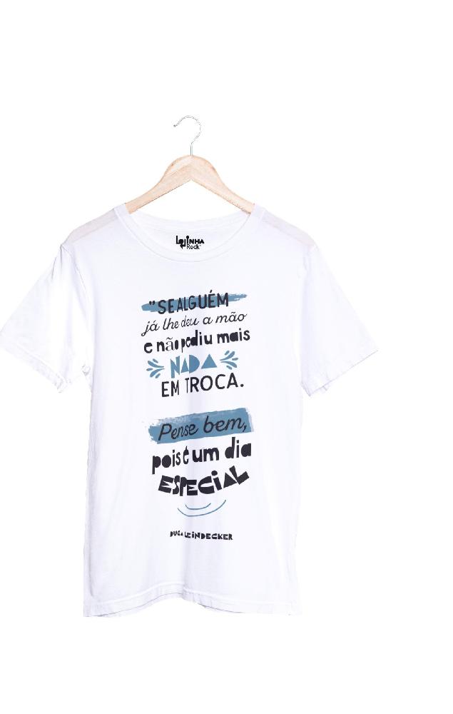 Foto do produto Camiseta Dia Especial | Branca/Azul